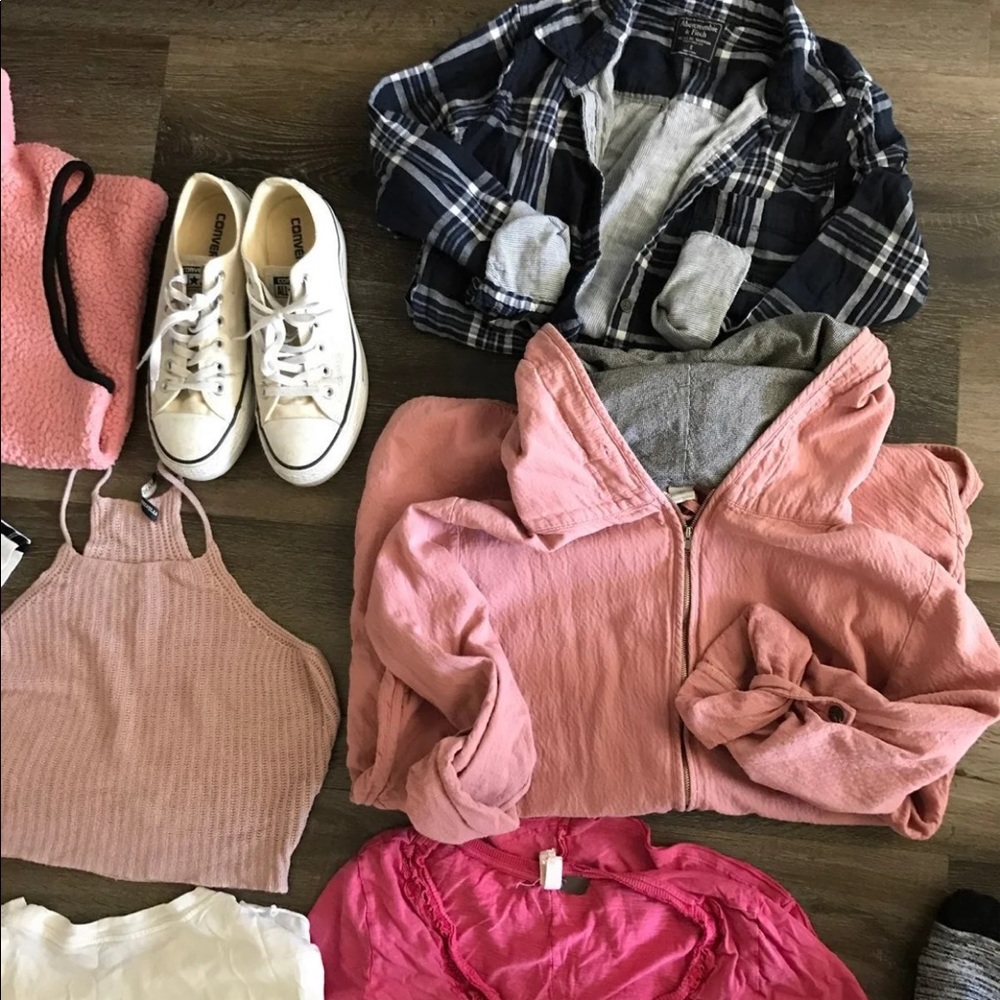 Huge Bundle - image 3